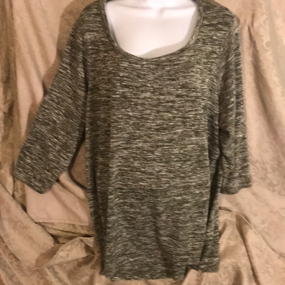 Plus size pullover